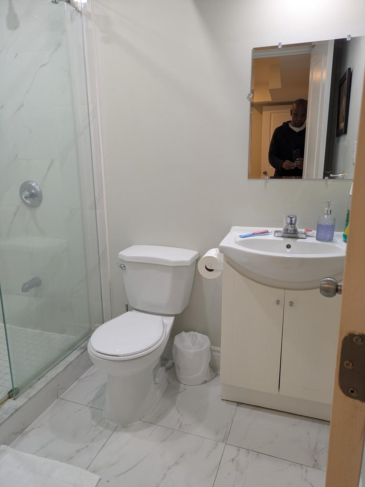 Kings Palace Brampton Bagian luar foto