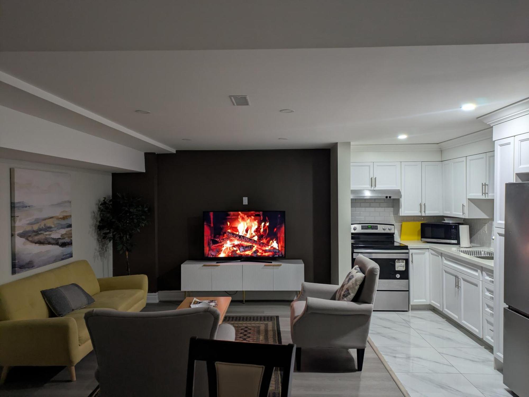 Kings Palace Brampton Bagian luar foto